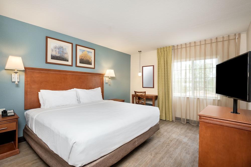 Candlewood Suites Rocky Mount By Ihg Bagian luar foto