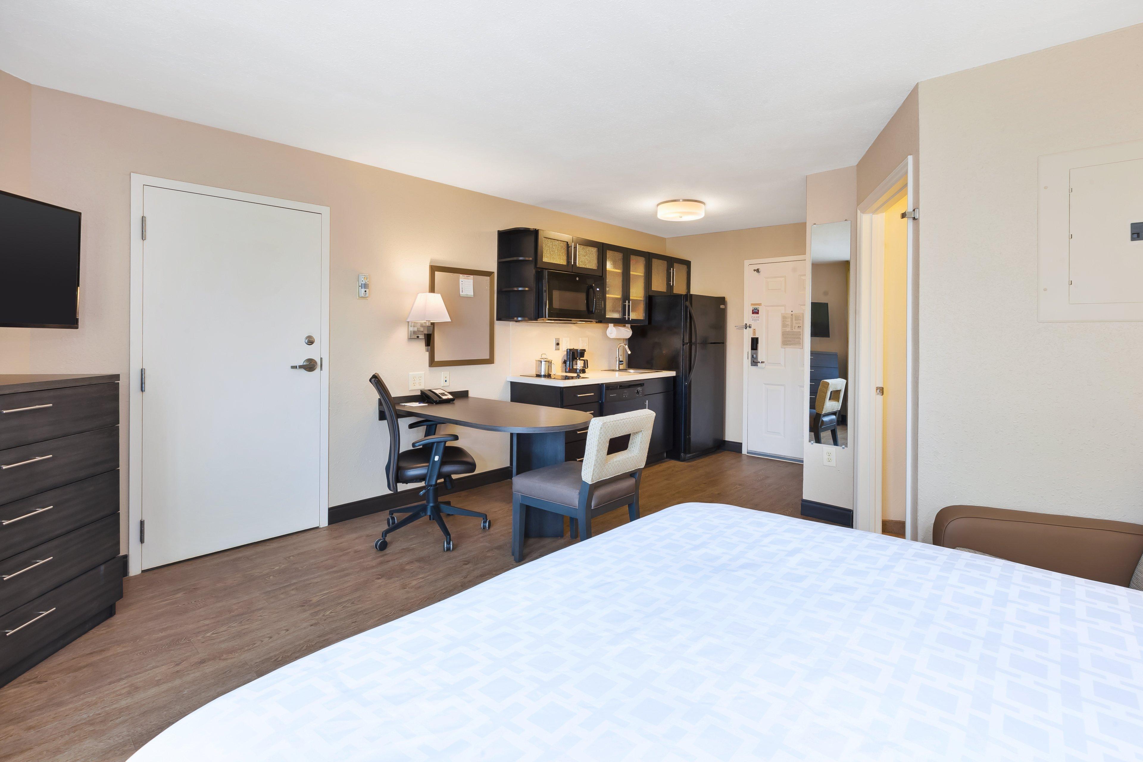 Candlewood Suites Rocky Mount By Ihg Bagian luar foto
