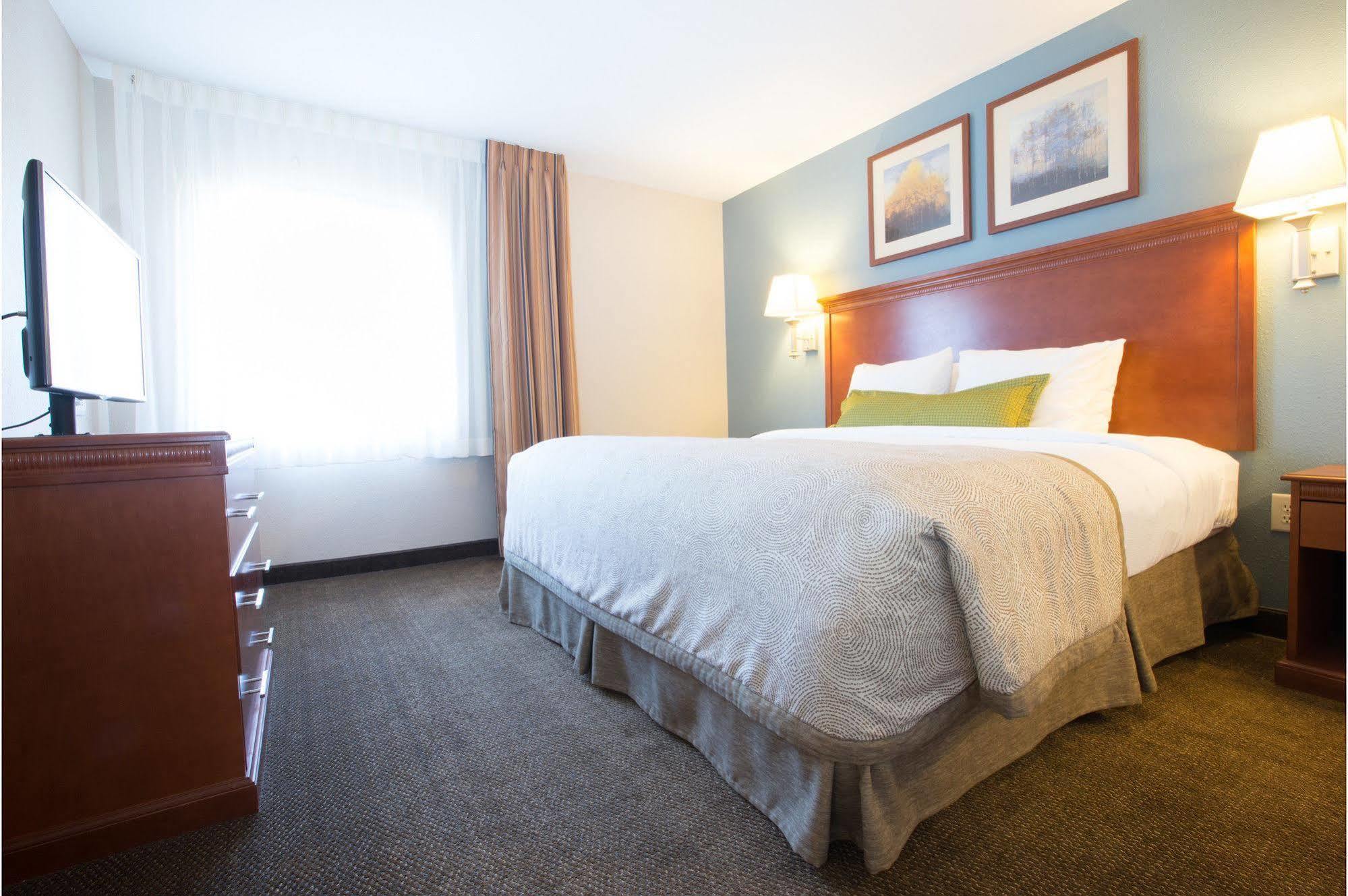 Candlewood Suites Rocky Mount By Ihg Bagian luar foto